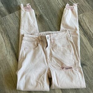 American Eagle Women’s High Rise Distressed Jegging, size 6